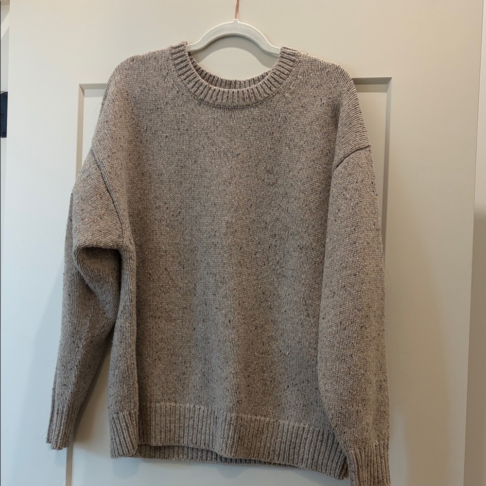 Aritzia Wilfred Sweater